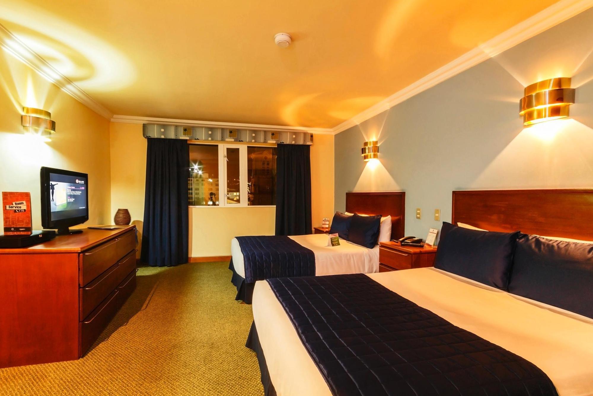 Hotel El Conquistador كوينكا المظهر الخارجي الصورة